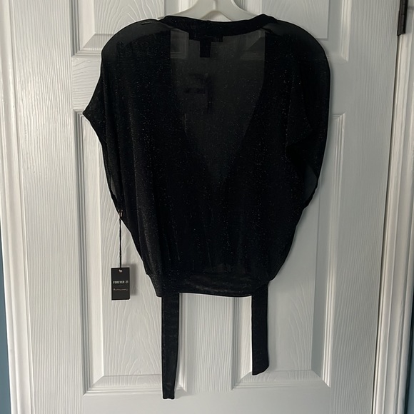 Forever 21 sheer top - Picture 2 of 4